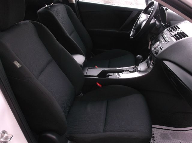 2011 Mazda 3 152579