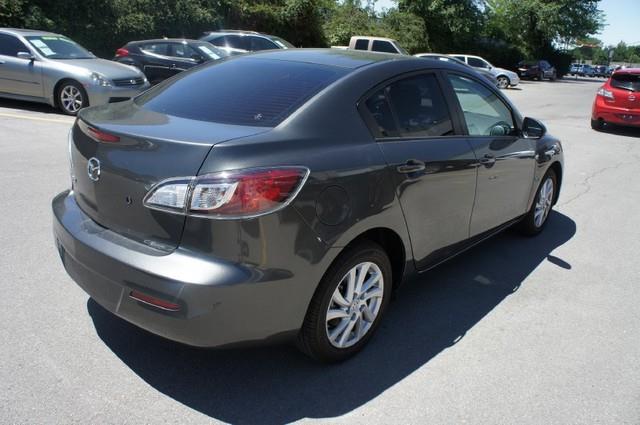 2012 Mazda 3 LT LTZ