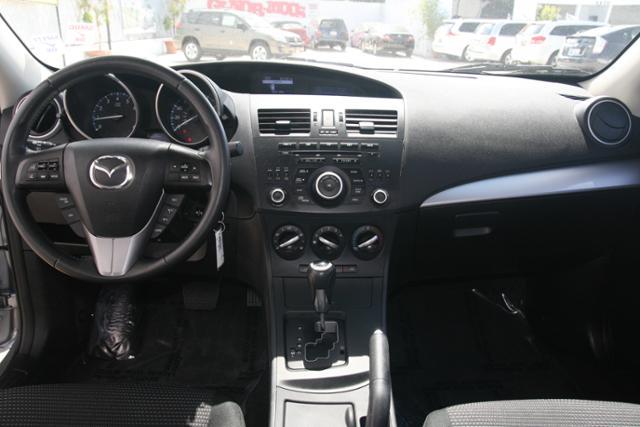 2012 Mazda 3 LT LTZ