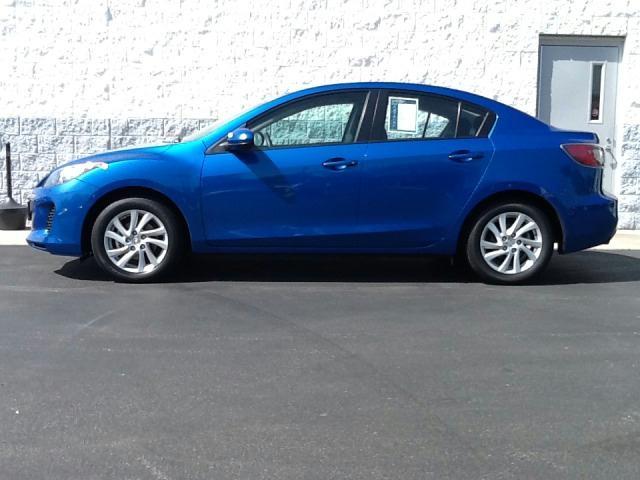 2012 Mazda 3 XLT 7700pkg