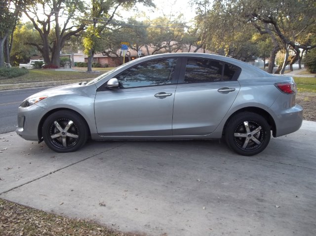 2013 Mazda 3 152579