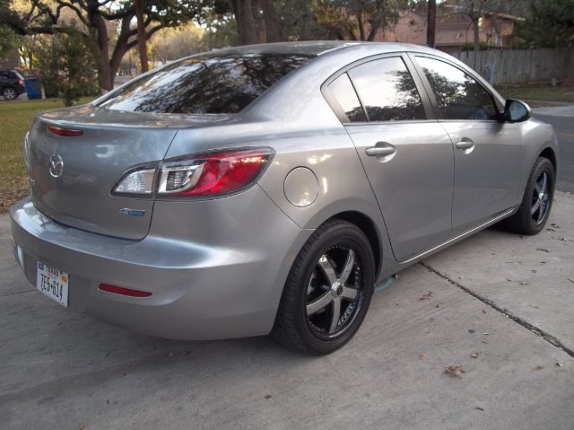 2013 Mazda 3 152579