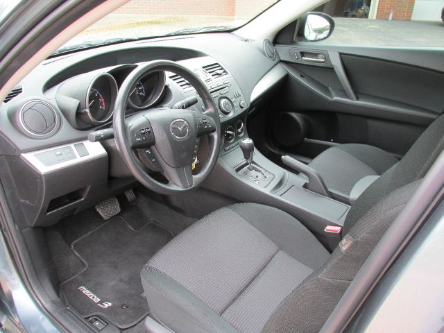 2013 Mazda 3 3.9L LT