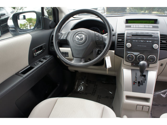 2009 Mazda 5 4dr Sdn GLE