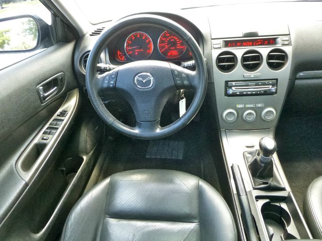 2004 Mazda 6 XR