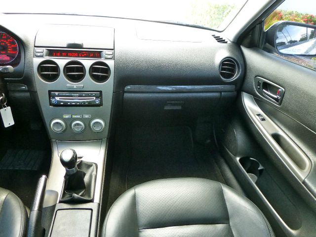 2004 Mazda 6 XR