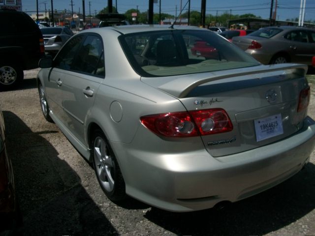 2004 Mazda 6 XR