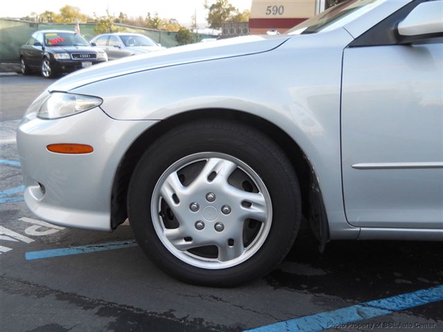 2005 Mazda 6 Leather ROOF