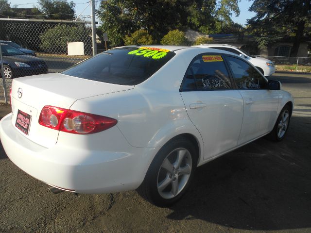 2005 Mazda 6 Leather ROOF