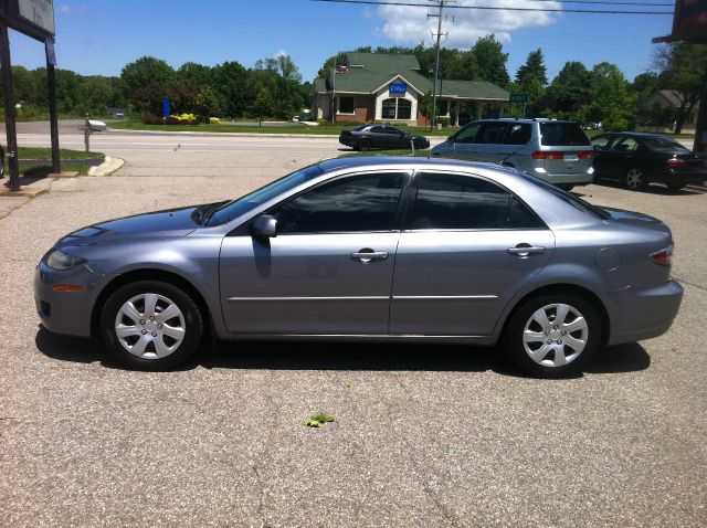 2006 Mazda 6 Laramie Pickup 4D 5 1/2 Ft