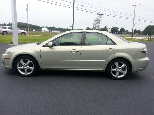 2006 Mazda 6 GL FWD 2.0L I4 Manual