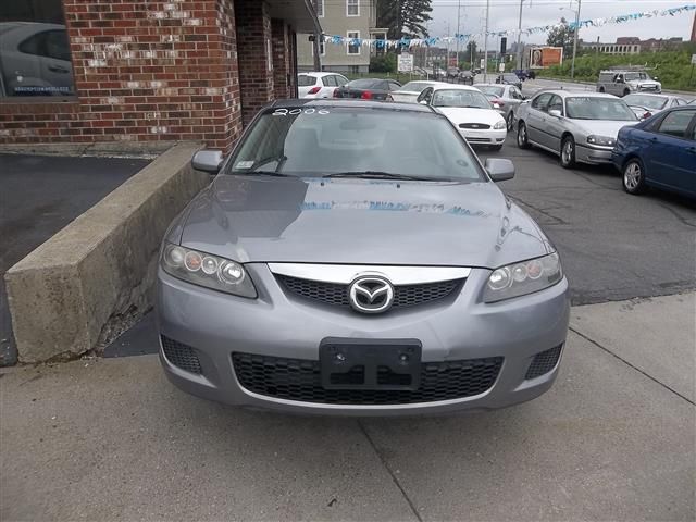 2006 Mazda 6 Laramie Pickup 4D 5 1/2 Ft