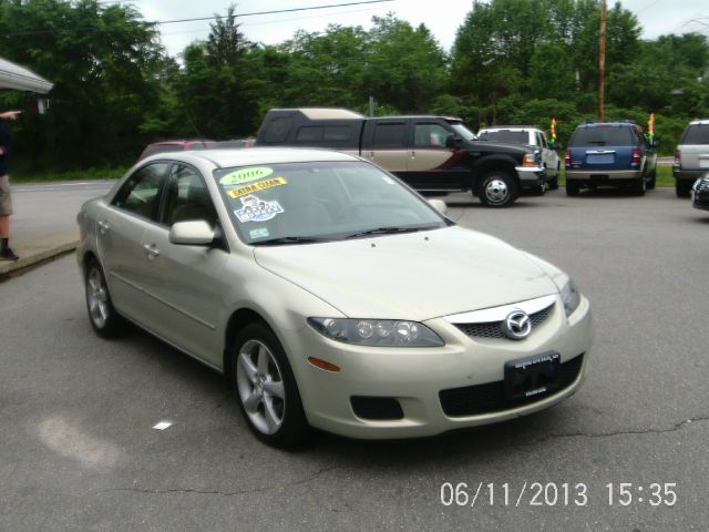 2006 Mazda 6 Laramie Pickup 4D 5 1/2 Ft