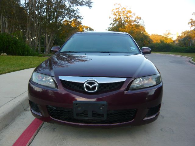 2006 Mazda 6 4dr Sdn 2.4L FWD