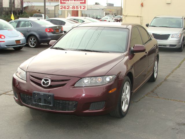 2007 Mazda 6 4dr Sdn 2.4L FWD