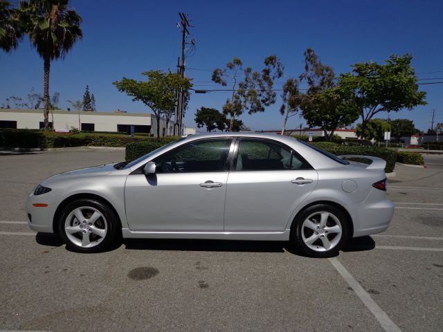 2007 Mazda 6 Laramie Pickup 4D 5 1/2 Ft