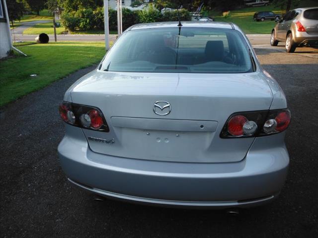 2007 Mazda 6 2WD Regular Cab XL