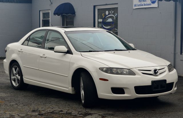 2008 Mazda 6 4dr Sdn 2.4L FWD