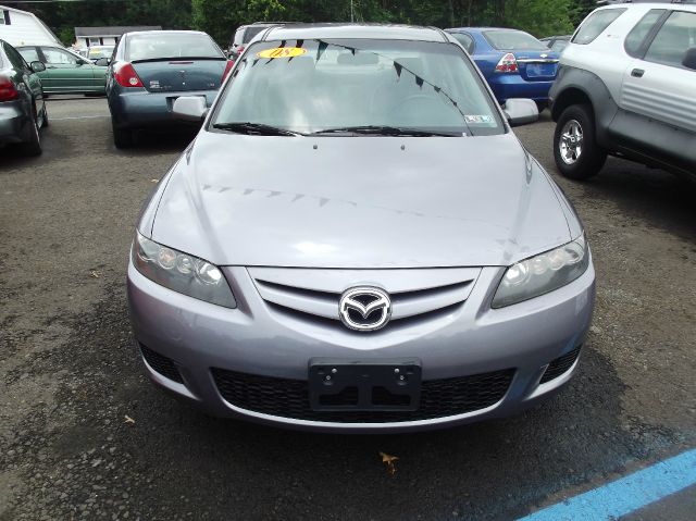 2008 Mazda 6 4dr Sdn 2.4L FWD