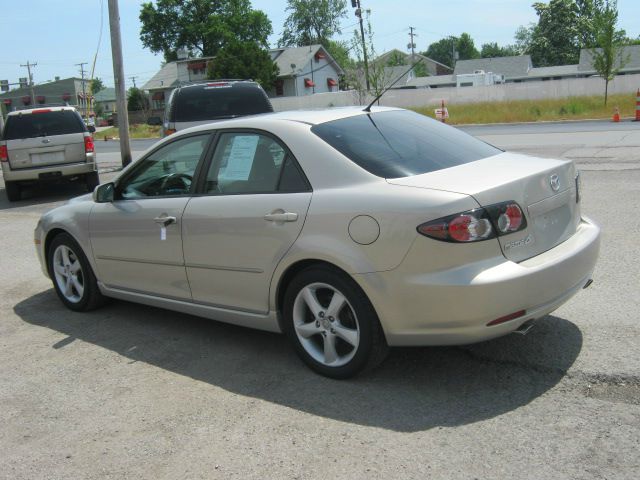 2008 Mazda 6 4dr Sdn 2.4L FWD