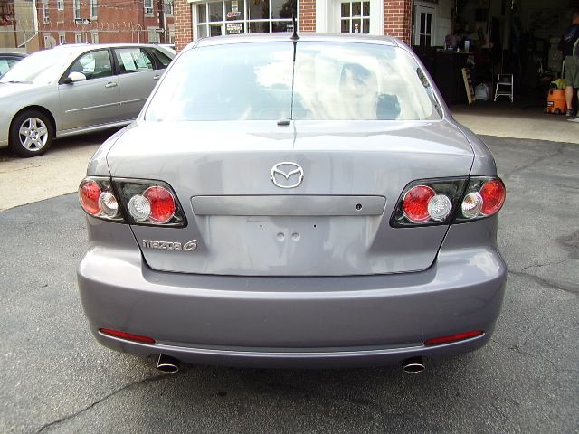 2008 Mazda 6 4dr Sdn 2.4L FWD