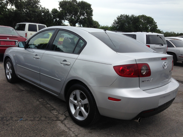 2004 Mazda Mazda3 3.9L LT