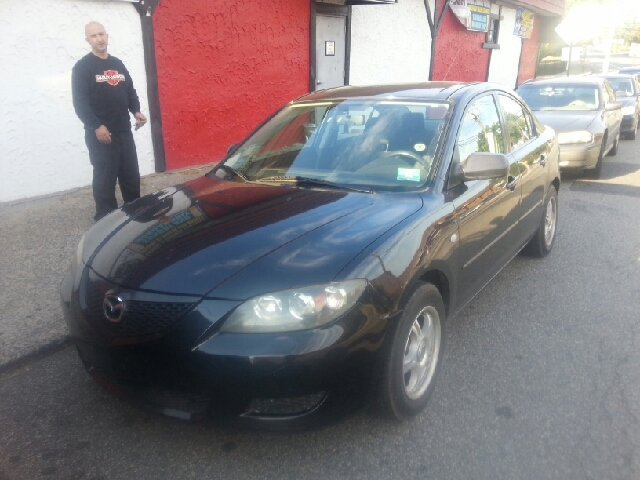 2004 Mazda Mazda3 3.9L LT