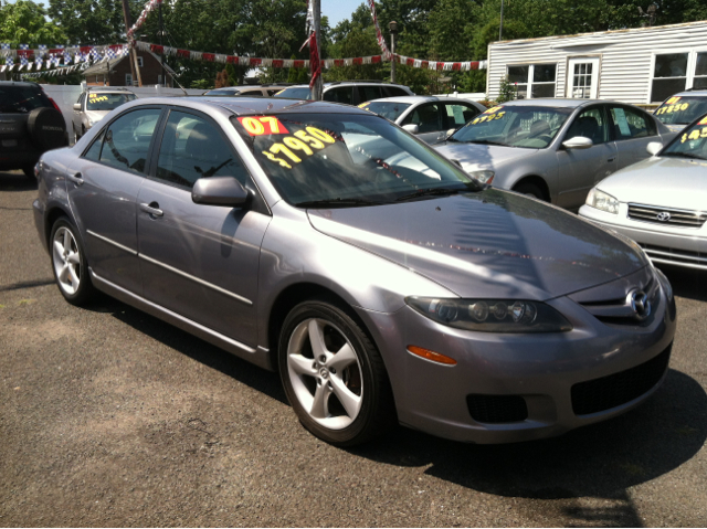 2007 Mazda Mazda6 4dr Sdn 2.4L FWD