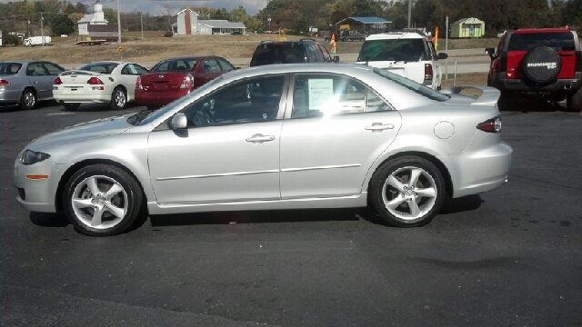 2008 Mazda Mazda6 4dr Sdn 2.4L FWD