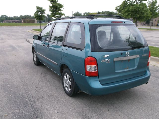 2000 Mazda MPV 4x4 Z85 Extended CAB