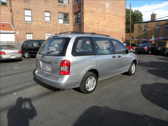 2001 Mazda MPV 4dr Sdn Auto LE (natl) Sedan