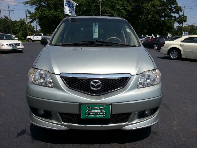 2002 Mazda MPV LW2