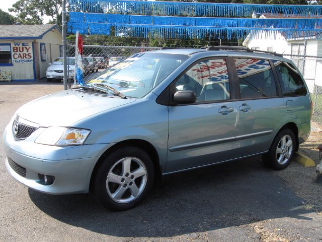 2002 Mazda MPV LW2