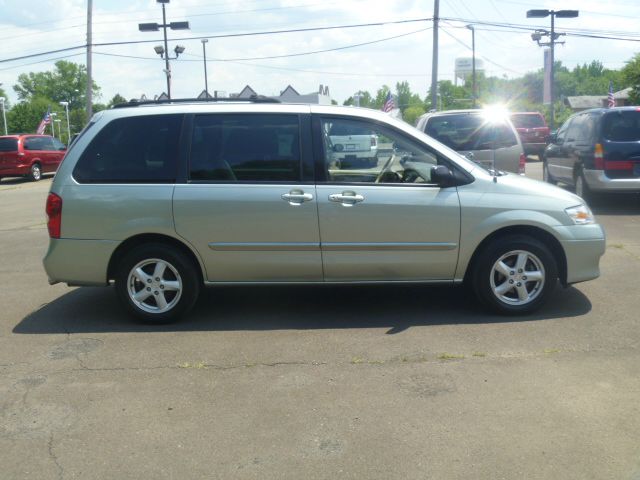 2003 Mazda MPV LW2