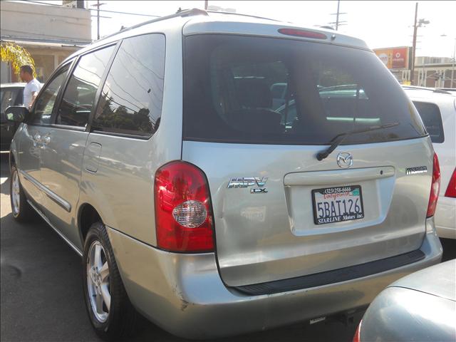 2003 Mazda MPV Laranie