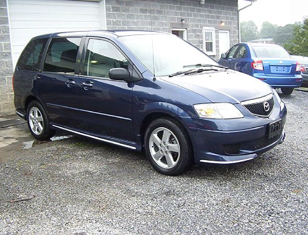 2003 Mazda MPV LW2