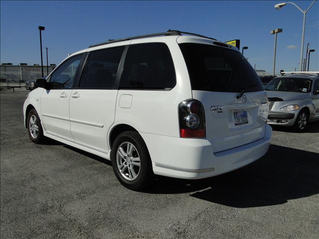 2005 Mazda MPV Quadcab Laramie