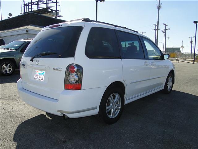 2005 Mazda MPV Quadcab Laramie