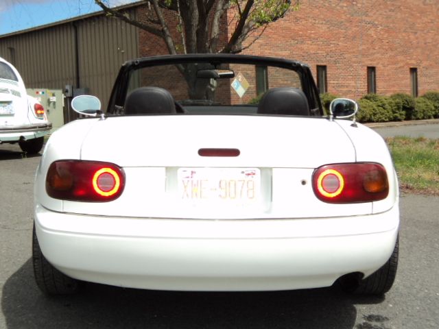 1990 Mazda MX-5 Miata Unknown