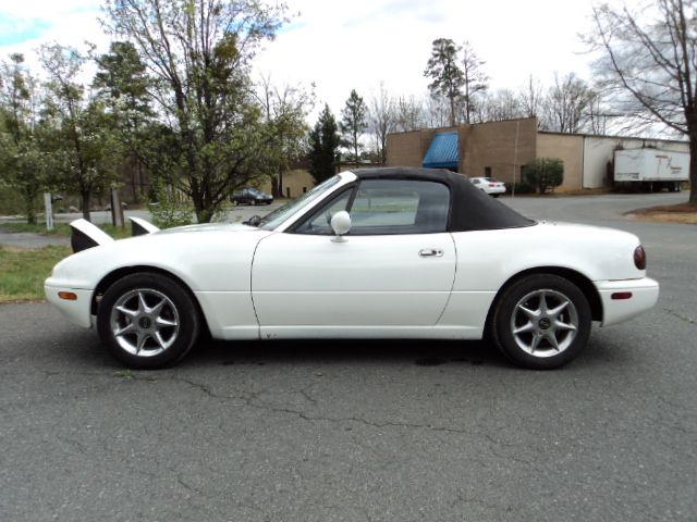 1990 Mazda MX-5 Miata Unknown