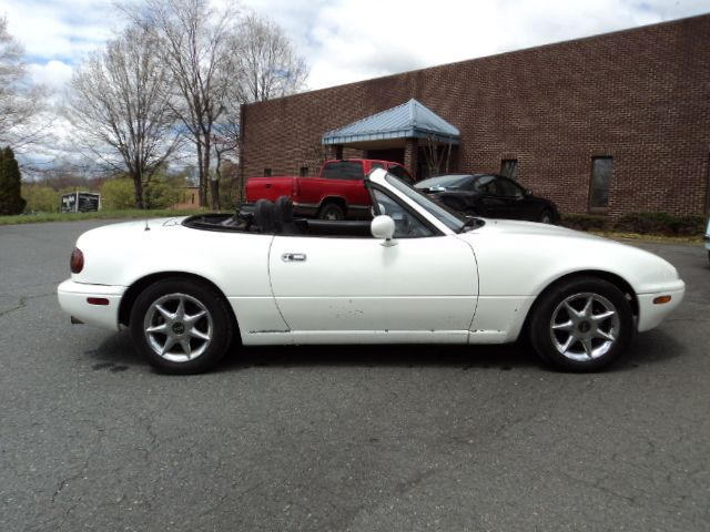 1990 Mazda MX-5 Miata Unknown