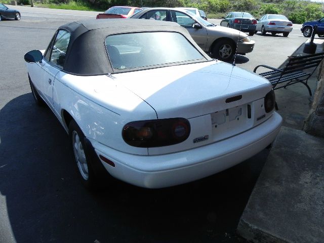 1991 Mazda MX-5 Miata Base