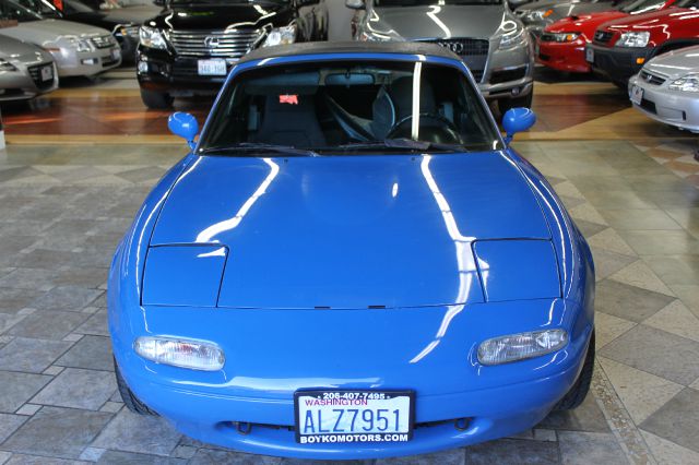 1992 Mazda MX-5 Miata Base