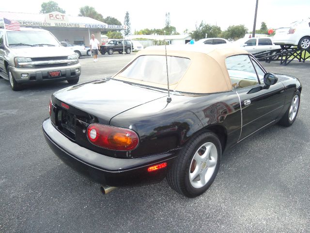 1993 Mazda MX-5 Miata Base