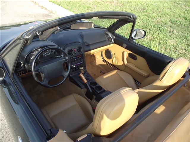 1997 Mazda MX-5 Miata Base XE GLE GXE