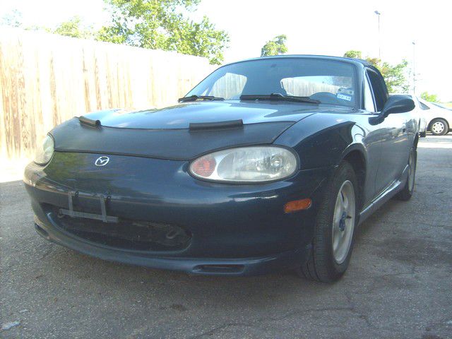 1999 Mazda MX-5 Miata Base