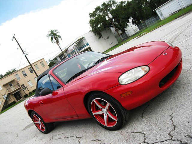 1999 Mazda MX-5 Miata 4WD V6 XLT