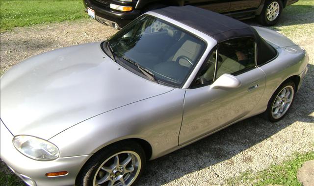 2000 Mazda MX-5 Miata Unknown