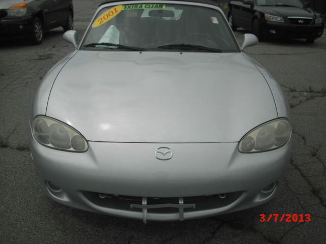 2001 Mazda MX-5 Miata Base