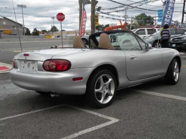 2001 Mazda MX-5 Miata Unknown